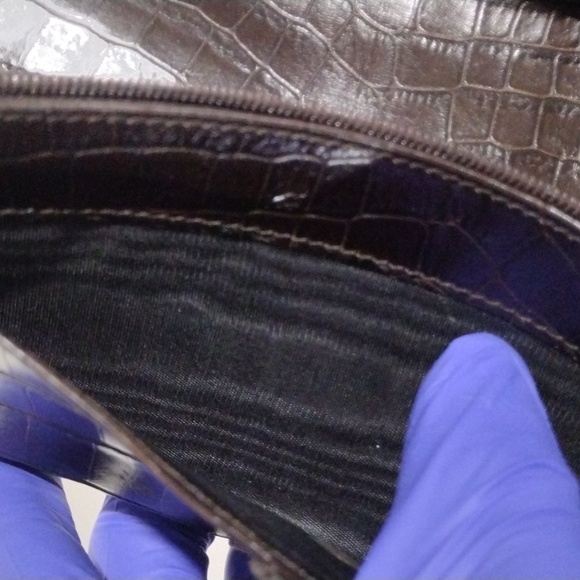 Brown Crocodile-Embossed Leather Long Wallet - Salvatore Ferragamo Womens Luxury - Picture 15 of 15